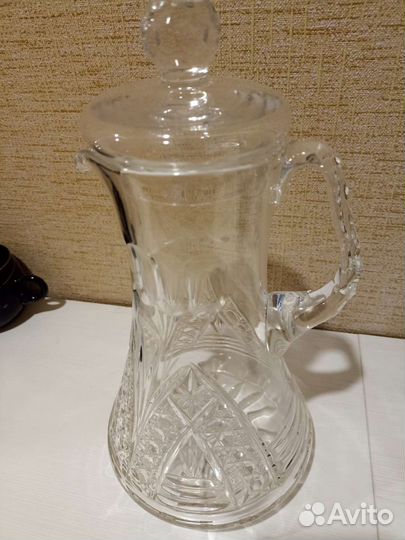 Хрустальный кувшин
