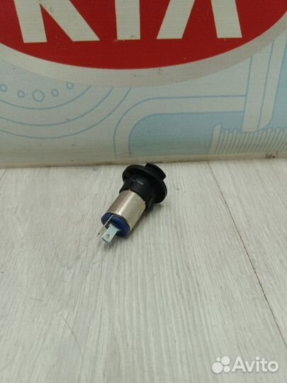 Гнездо прикуривателя Розетка 12V KIA ceed 2 JD