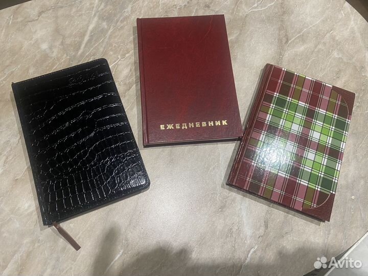 Папки,ежедневники