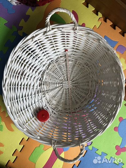 Корзина плетеная большая