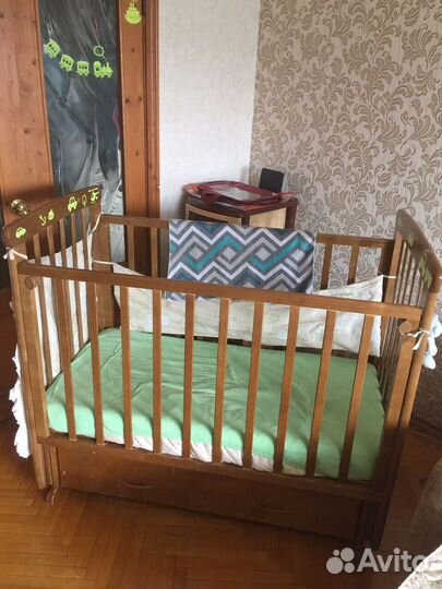 Кровать деревянная детская