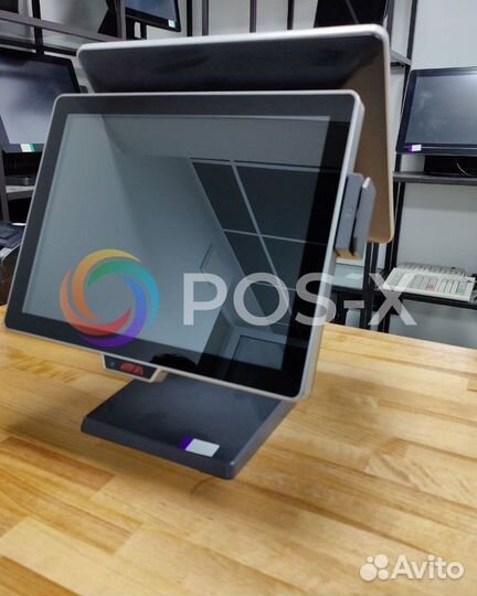 POS-терминал с экраном покупателя