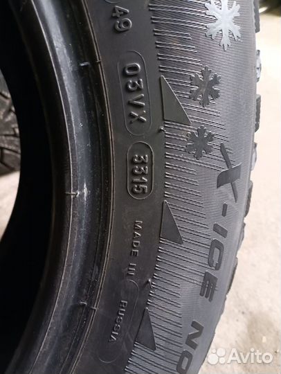 Michelin X-Ice 215/60 R16