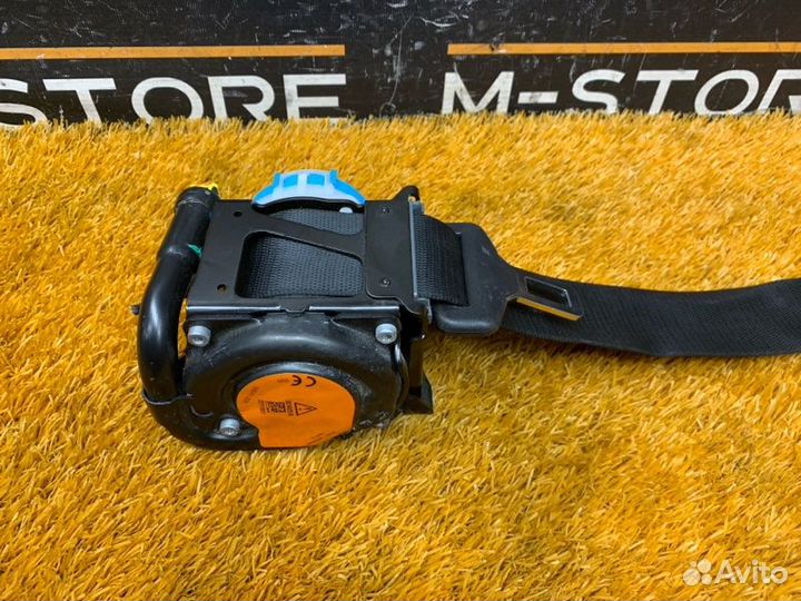Ремень безопасности задний левый Mercedes-Benz