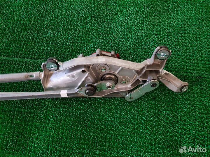 Трапеция дворников Toyota Sequoia