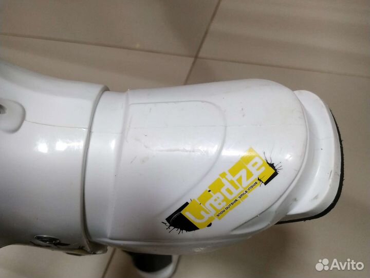 Детские горнолыжные ботинки