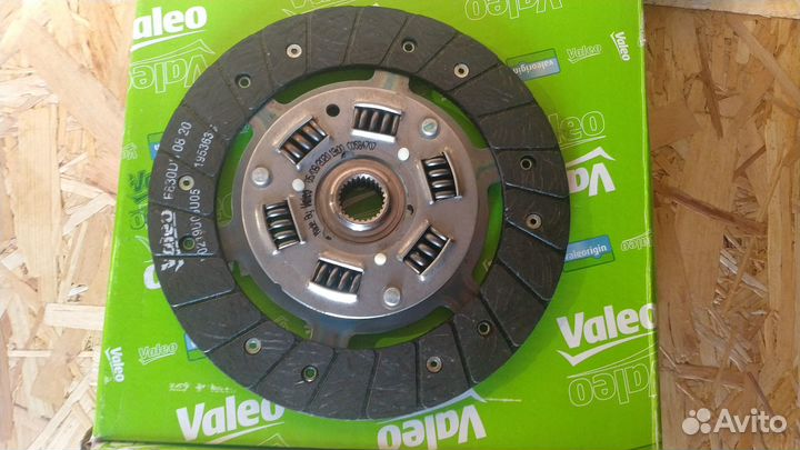 Комплект сцепления valeo LADA largus 1.6