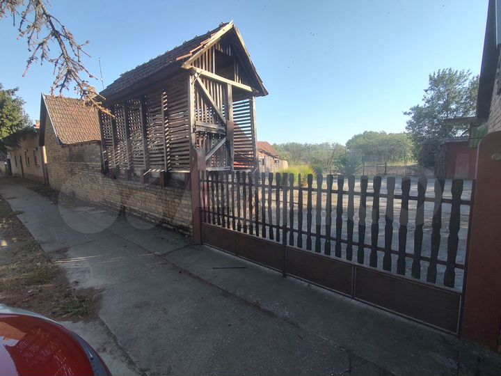 Дом 84 м² на участке 2900 м² (Сербия)