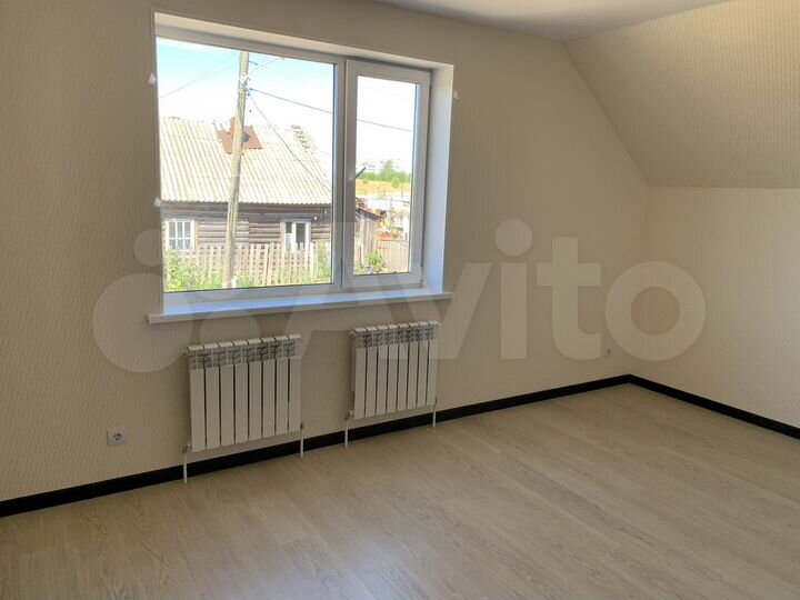 Дом 113 м² на участке 6 сот.