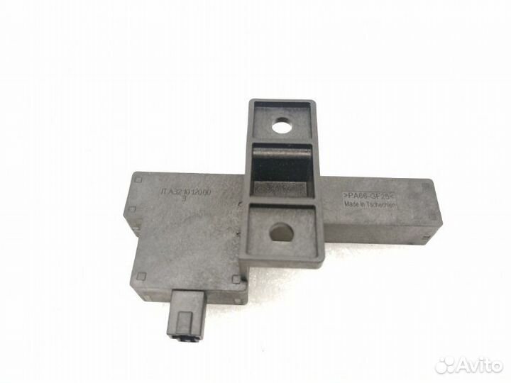 Антенна иммобилайзера задняя левая Audi Q5 8R 2009