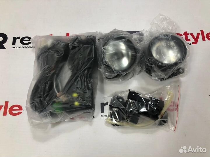 Туманки Mitsubishi Mirage S1652