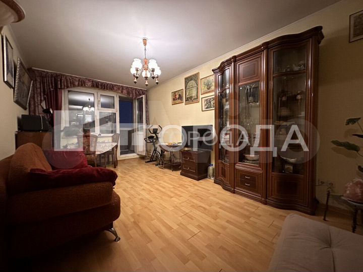 2-к. квартира, 57 м², 9/14 эт.