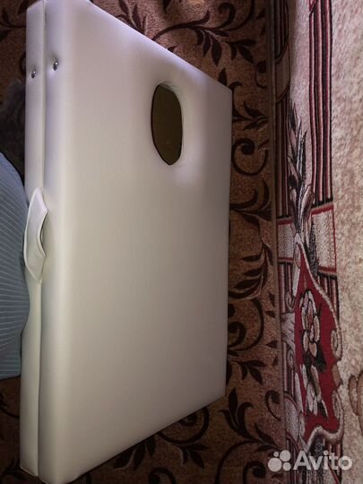 Массажный стол складной с вырезом