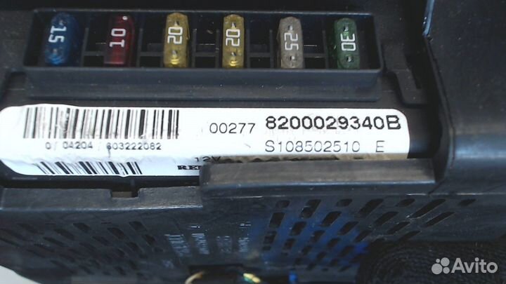 Блок предохранителей Renault Megane, 2000