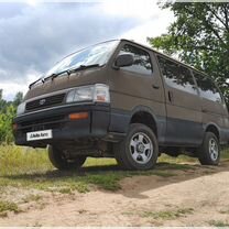 Toyota Hiace 3.0 AT, 1994, 447 800 км, с пробегом, цена 749 300 руб.