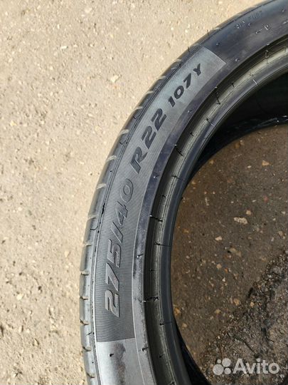 Pirelli P Zero 275/40 R22 107Y