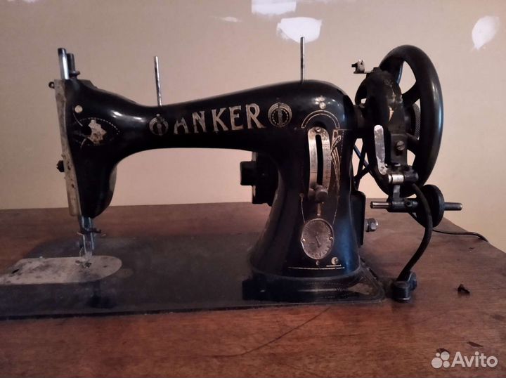 Швейная машина Anker
