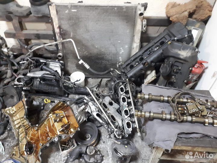 Двигатель в разборе