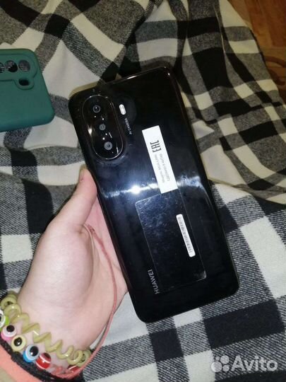 Huawei nova y70 или обмен