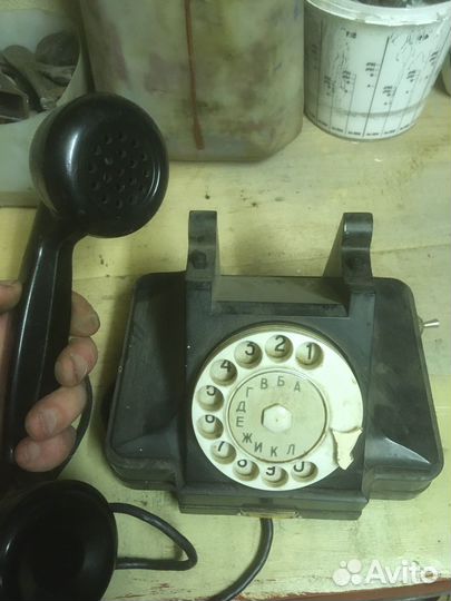 Телефон Ретро