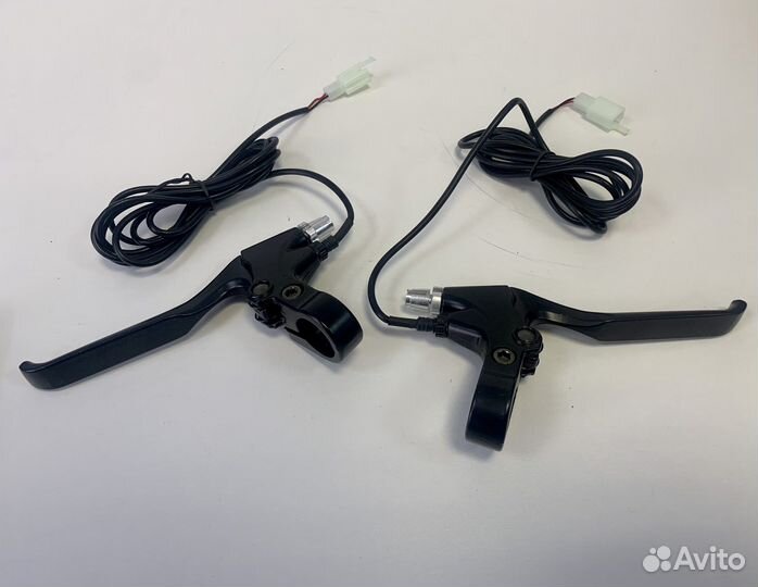 Тормозные ручки (пара) жля электросамоката