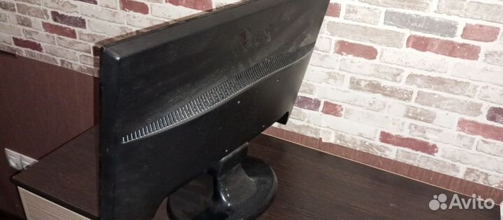 Монитор LG 21.5