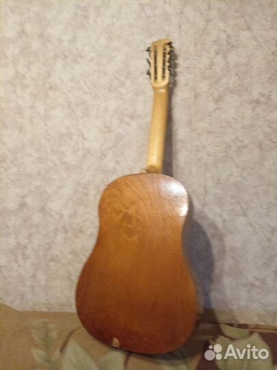 Продам гитару