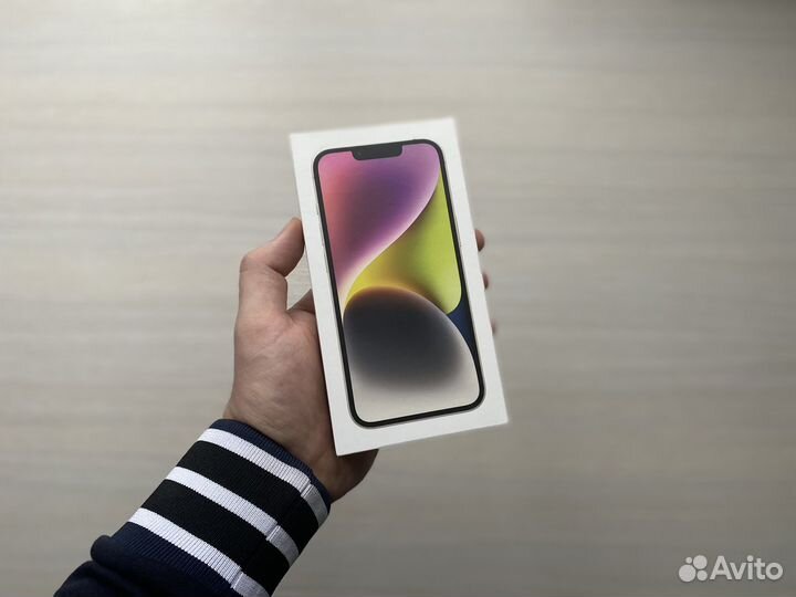 iPhone 14, 256 ГБ