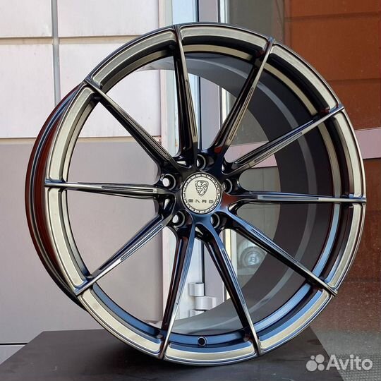 Кованые диски R20 на BMW M8 F92 M5 F90 M3 M4