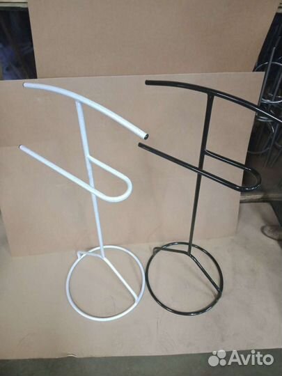 Вешалка костюмная слуга