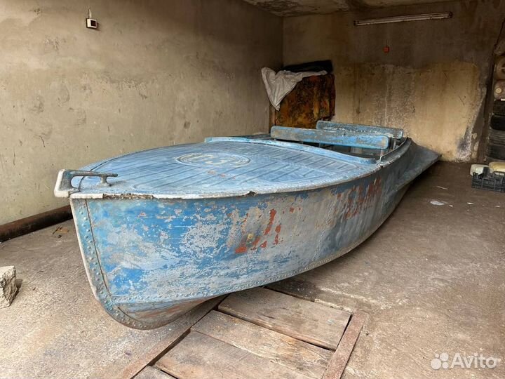 Лодка Казанка М