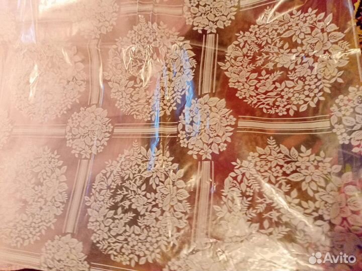 Пленка для стола прозрачная с рисунком