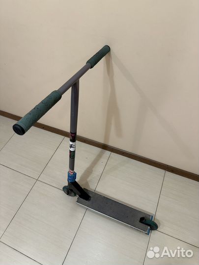 Трюковой самокат