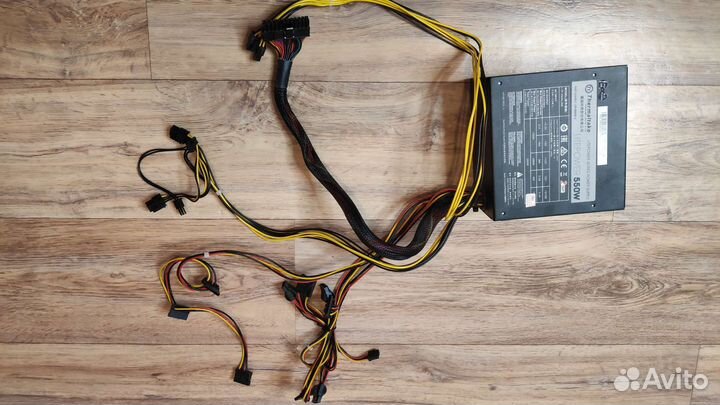 Блок питания Thermaltake Litepower 550W