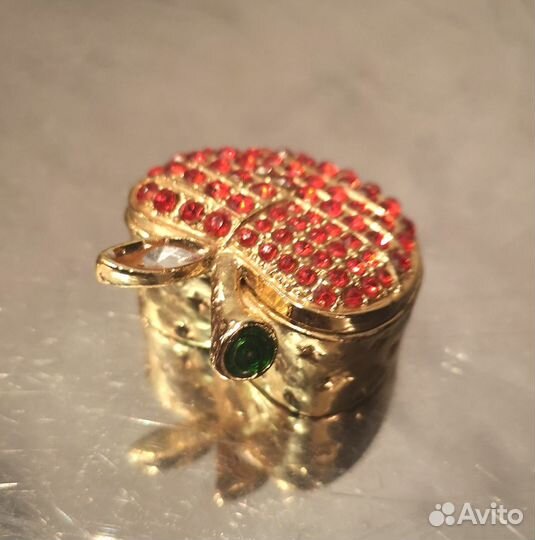 Винтажная шкатулка. Яблоко