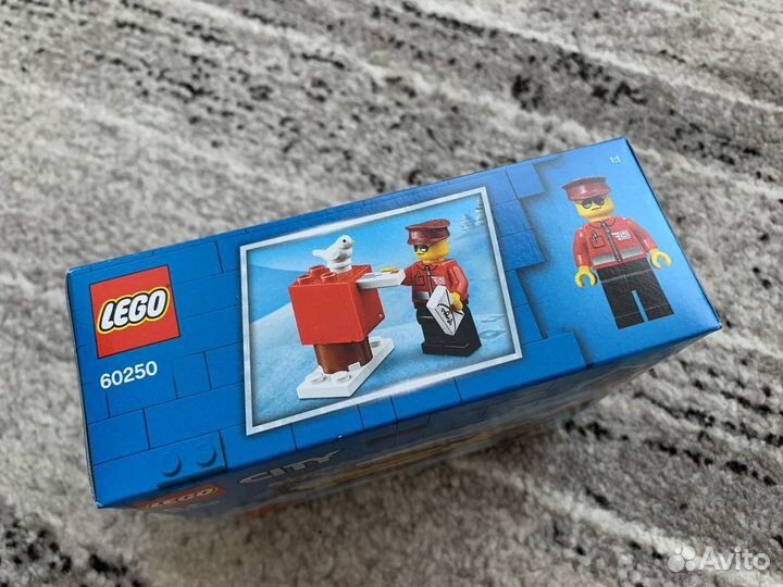 Новый Lego City почтовый самолет 60250