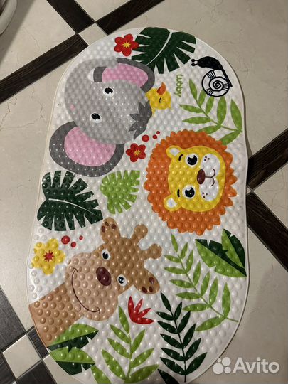 Детский коврик в ванную