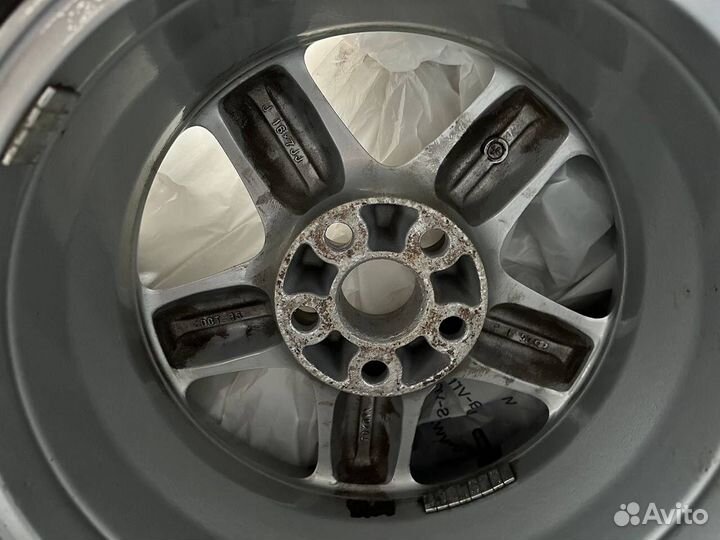 Колёса Toyota 215/65R16