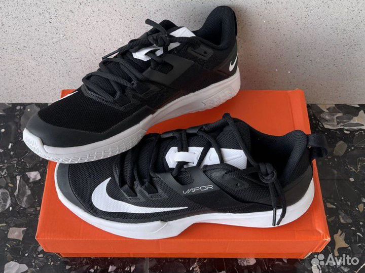 Теннисные кроссовки Nike Court Vapor Lite