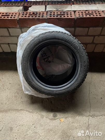 Goodyear Ultragrip 600 205/55 R16