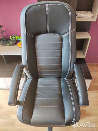 Компьютерное кресло бу