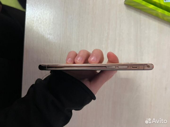 iPhone 11 Pro, 64 ГБ