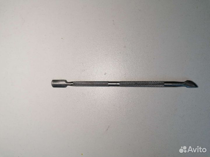 Кисти, инструменты для маникюра