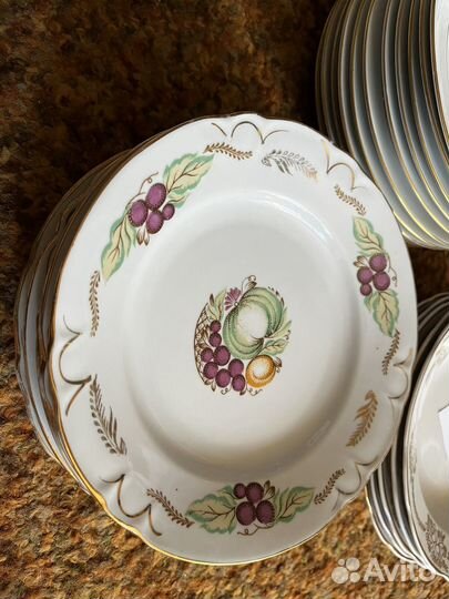 Набор столовой посуды тарелки СССР и другие