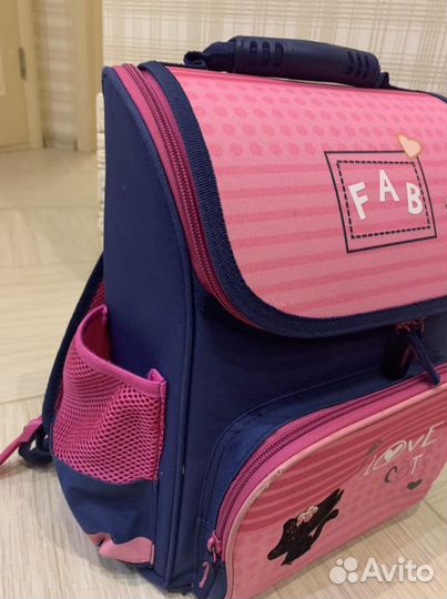 Рюкзак школьный для девочки