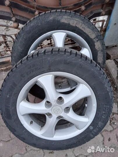 Колеса зимние 215 60 r16