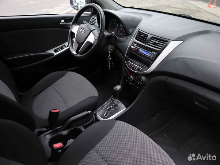 Hyundai Solaris 1.4 AT, 2011, 105 000 км