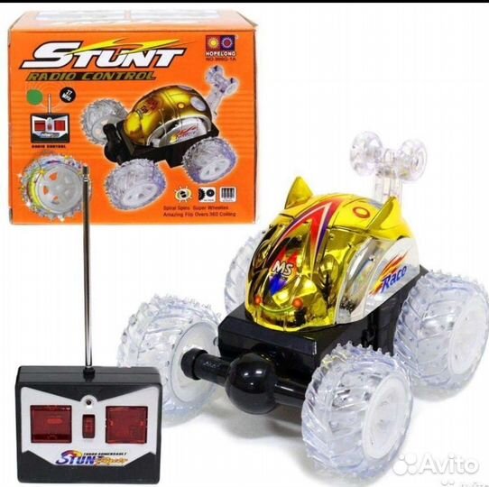 Машинка на пульте управления