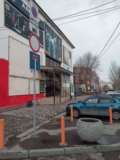 Помещение рядом с ТЦ Ворошиловский, 194 м²