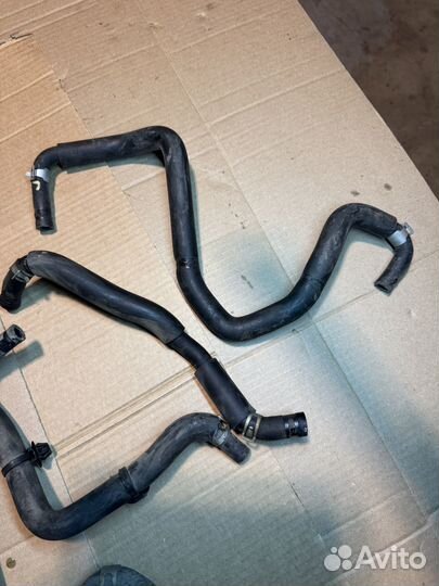 Шланги системы охлаждения б/у Infiniti Q50 V37